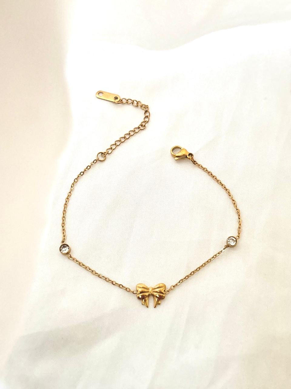 Petite Bow Bracelet
