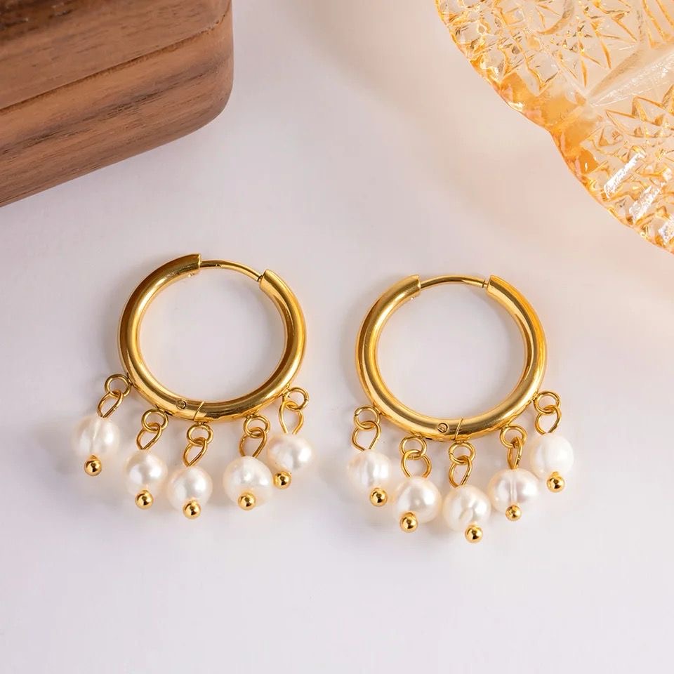 Pearly Queen Hoops -18K