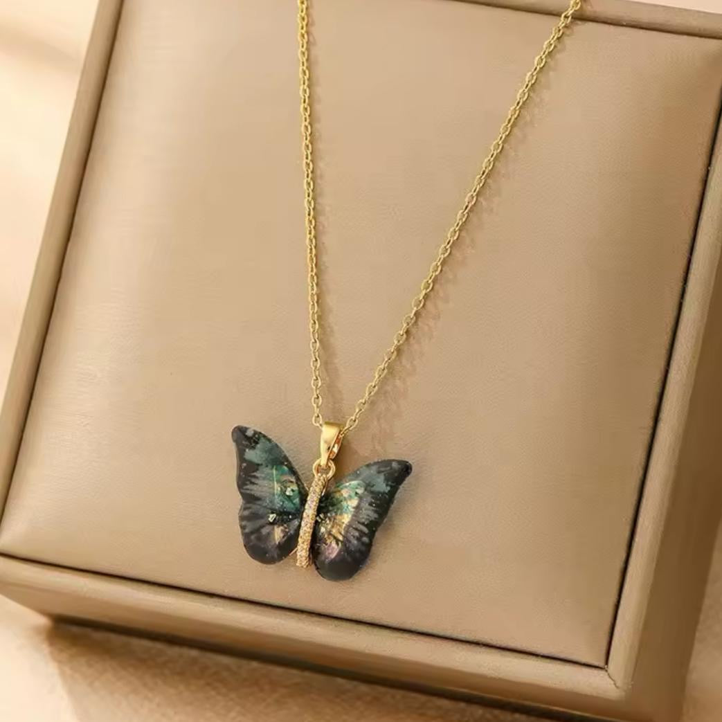 Morphe Crystal Mariposa Necklace