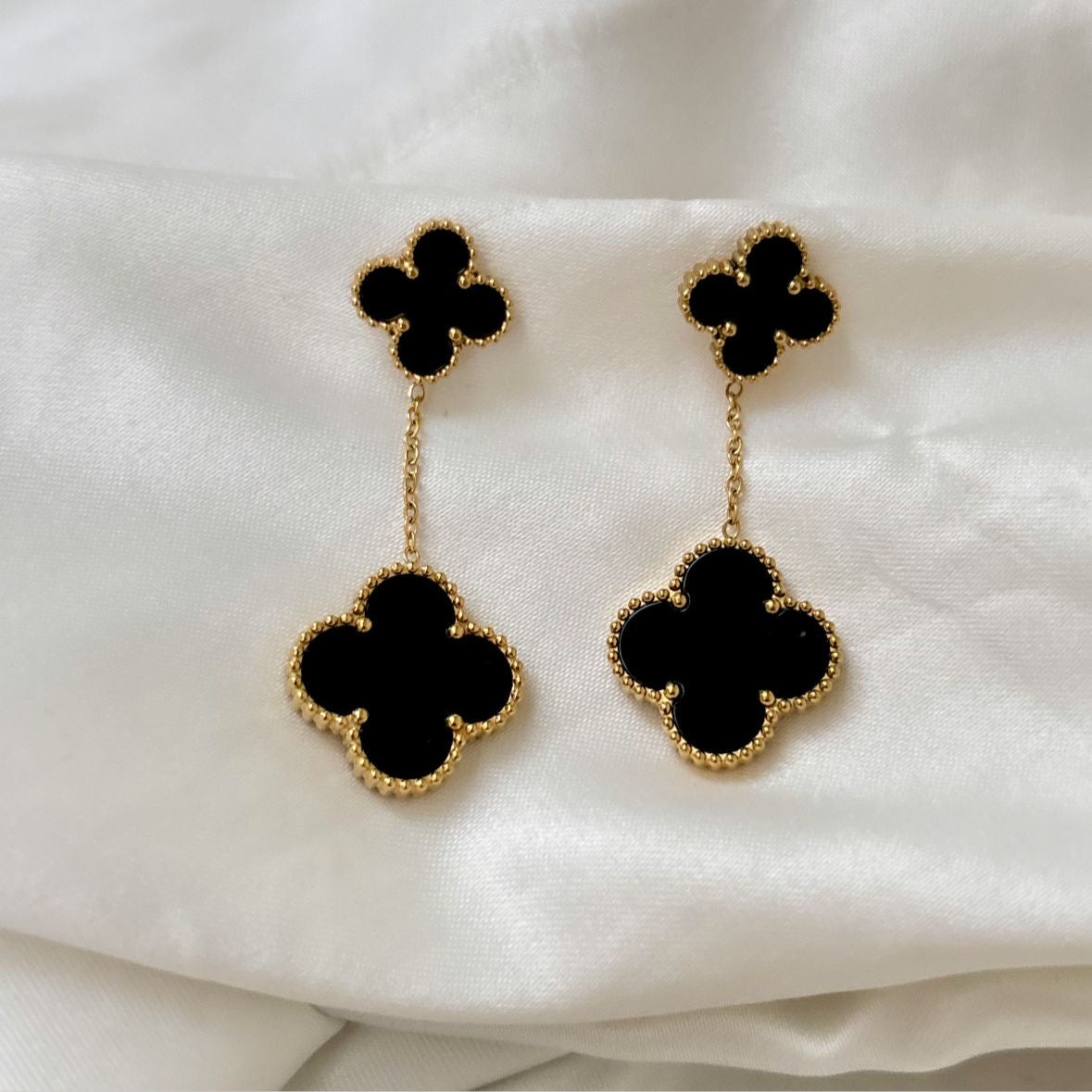 VC Black Drop Studs -18K