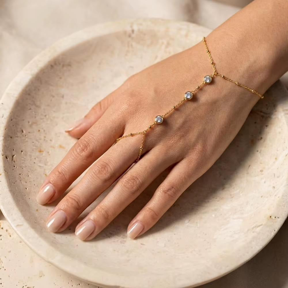 Kiara Hand Chain