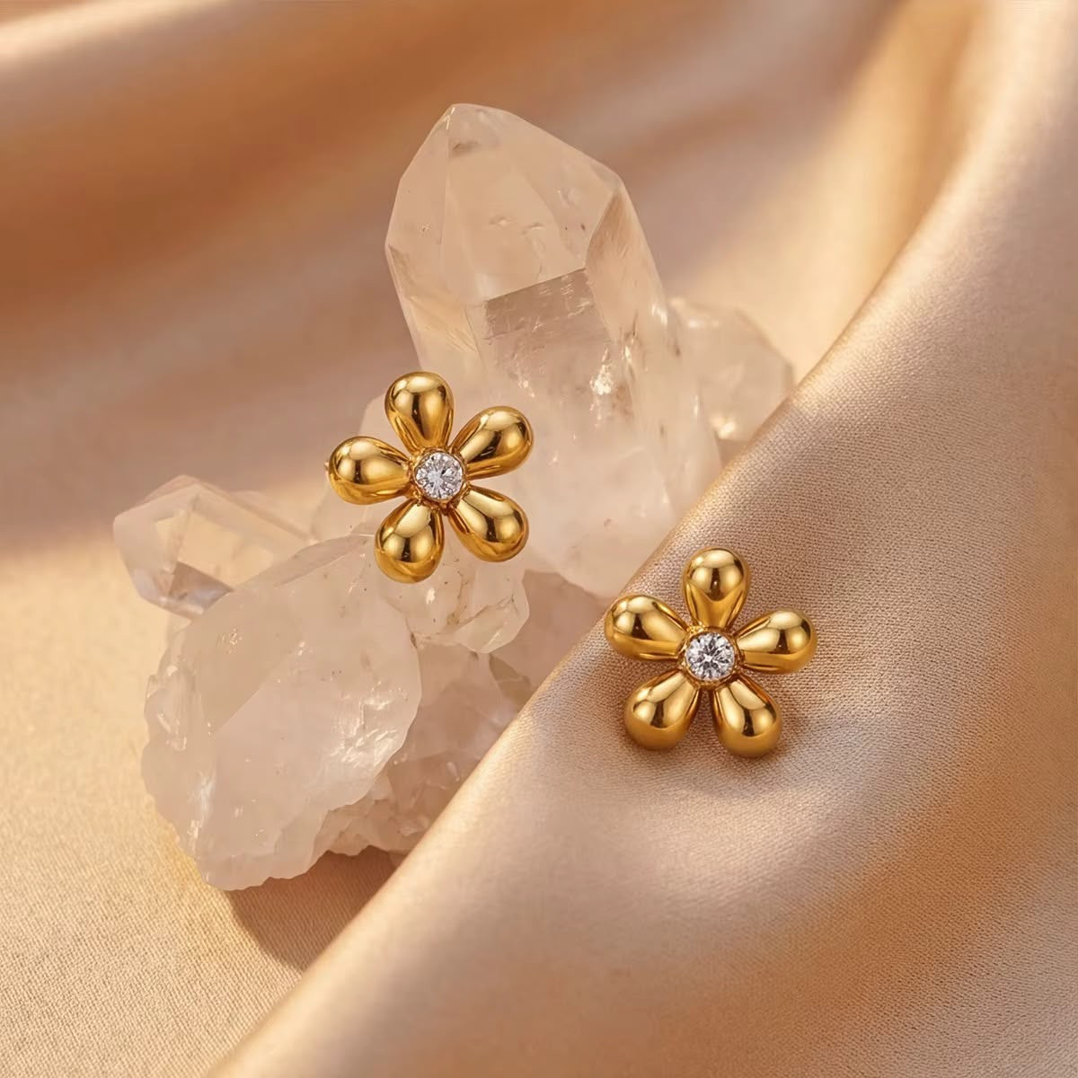 Daisy Studs
