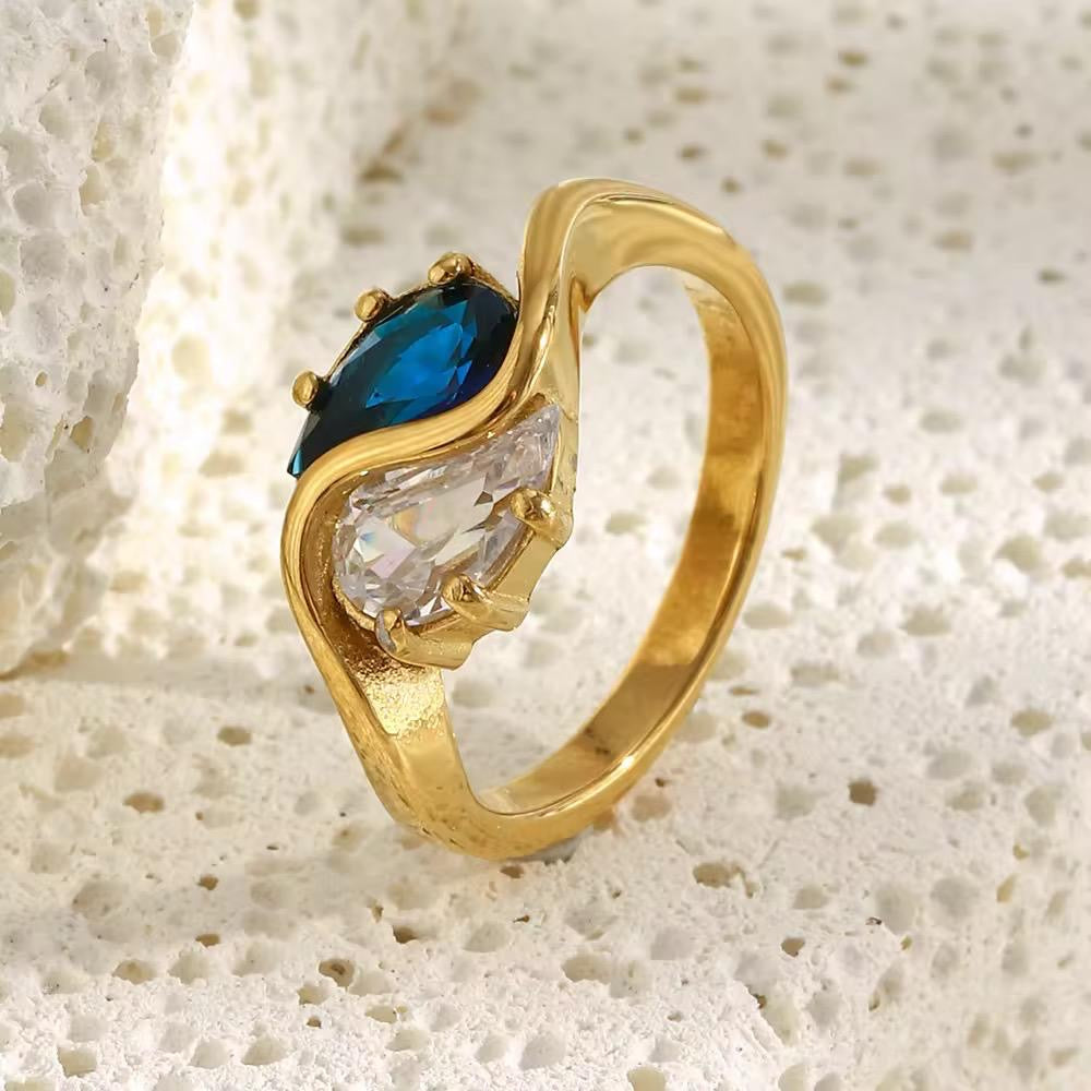 Oceanic Toi Et Moi Ring