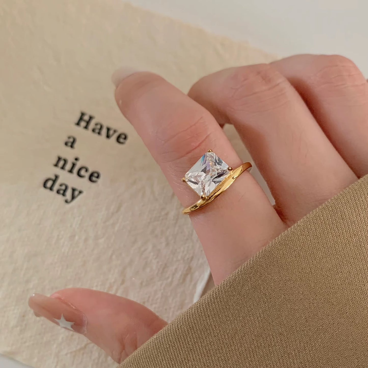 Beverly Diamond Ring