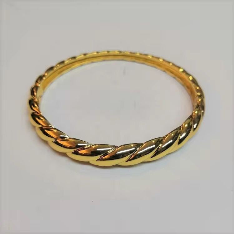 Croissant Bracelet -18K