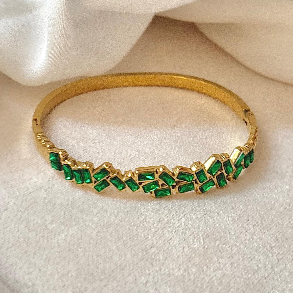Emerald Dynasty Bracelet