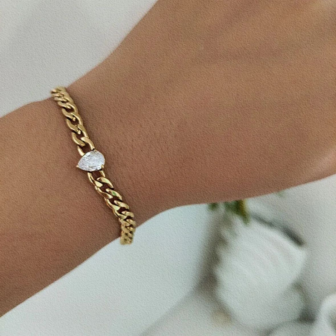 Pear Cut Bracelet