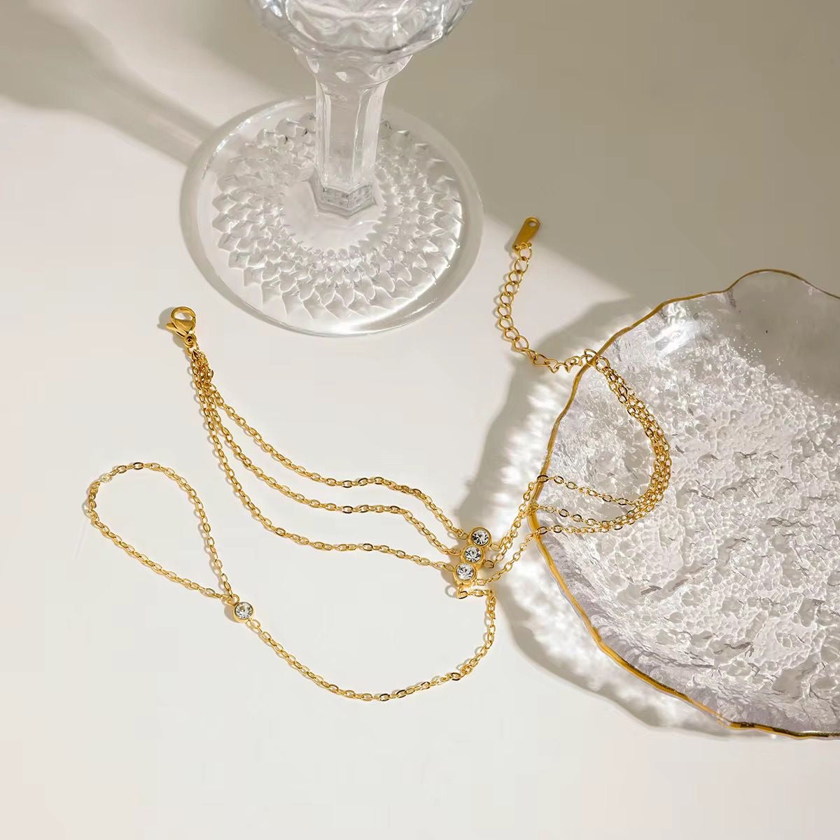 Bezel Diamond Hand Chain