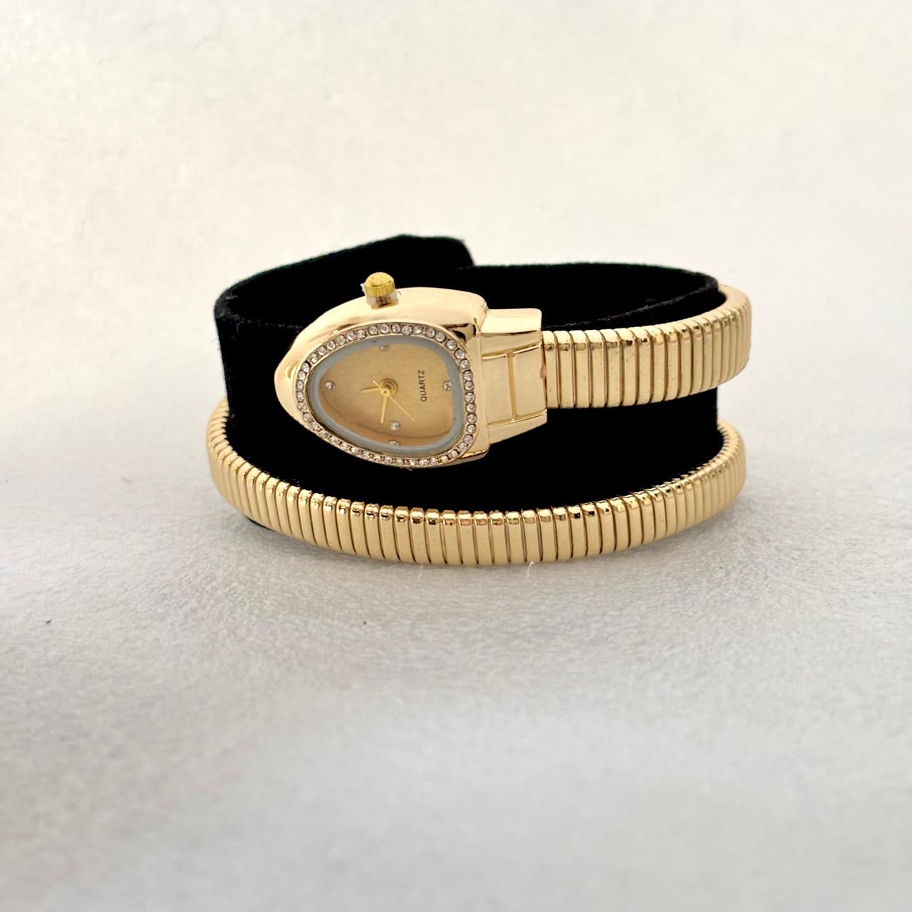 Serpenti Diamond X Gold Watch