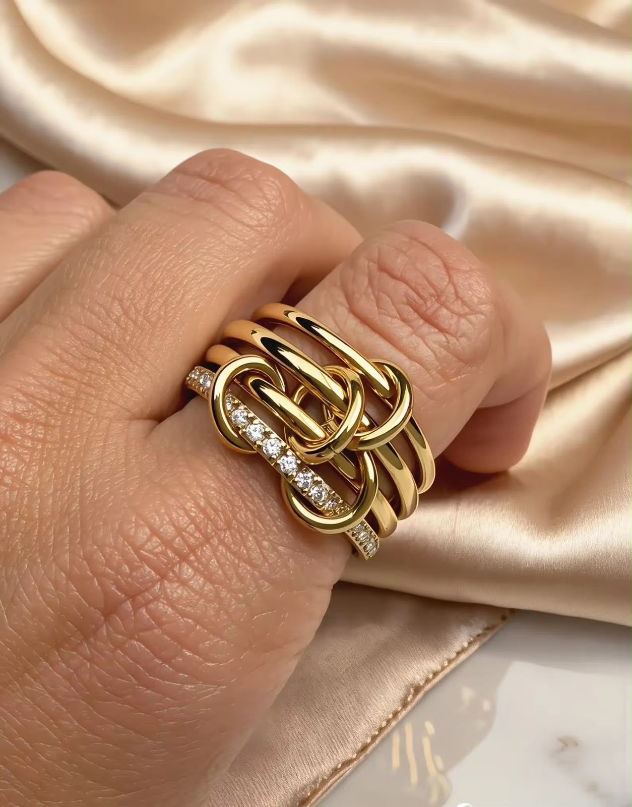 Timeless Interwine Stack Ring