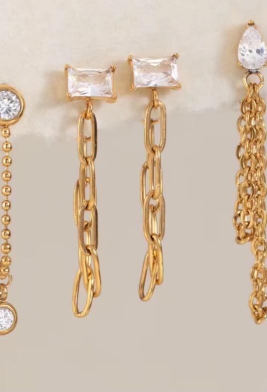 Vela Glam Drop Earrings