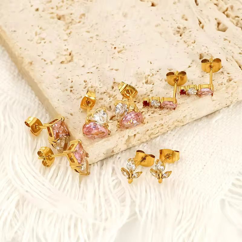 Toi Et Moi Studs