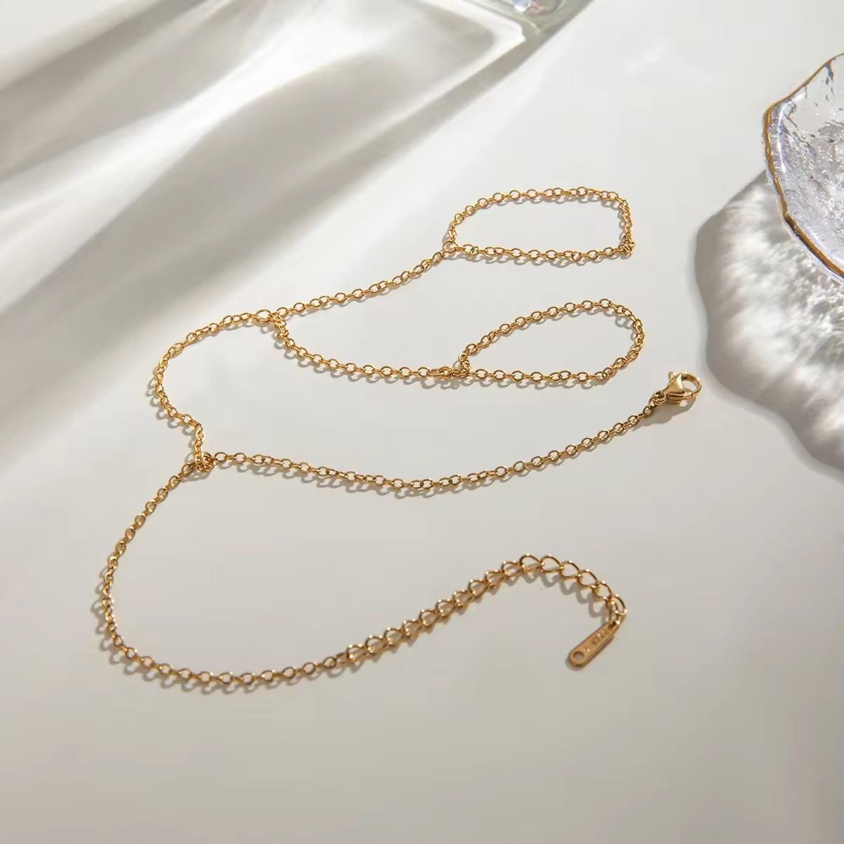 Julia Hand Chain