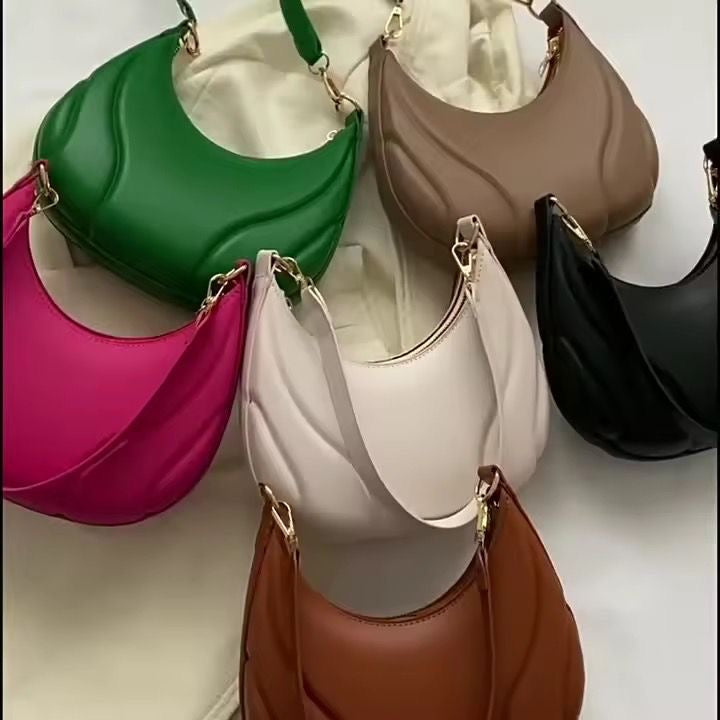 Melie Shoulder Bag -Beige