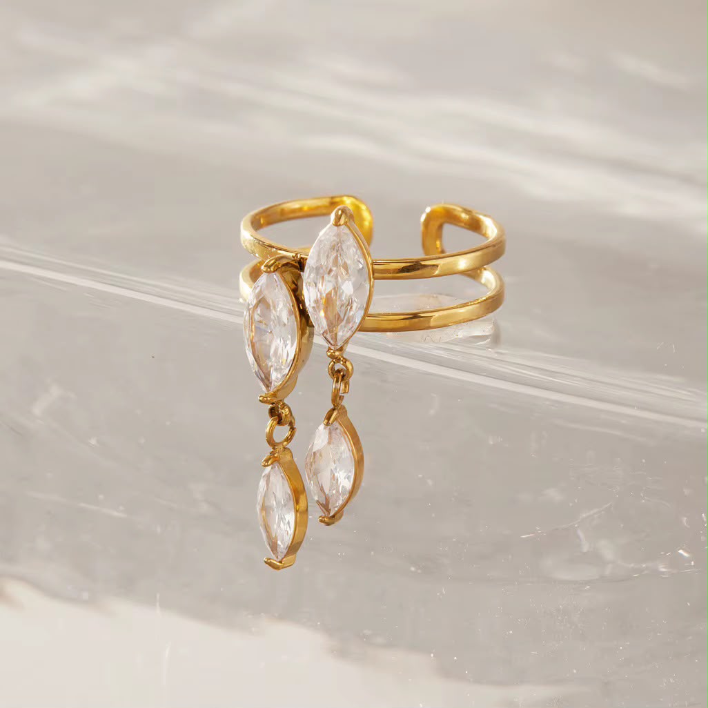 Doux Frisson Ring