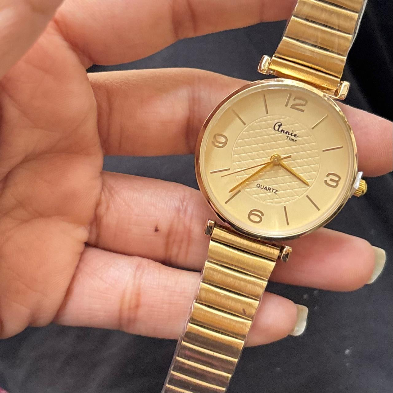 Élise Everyday Staple Gold Watch