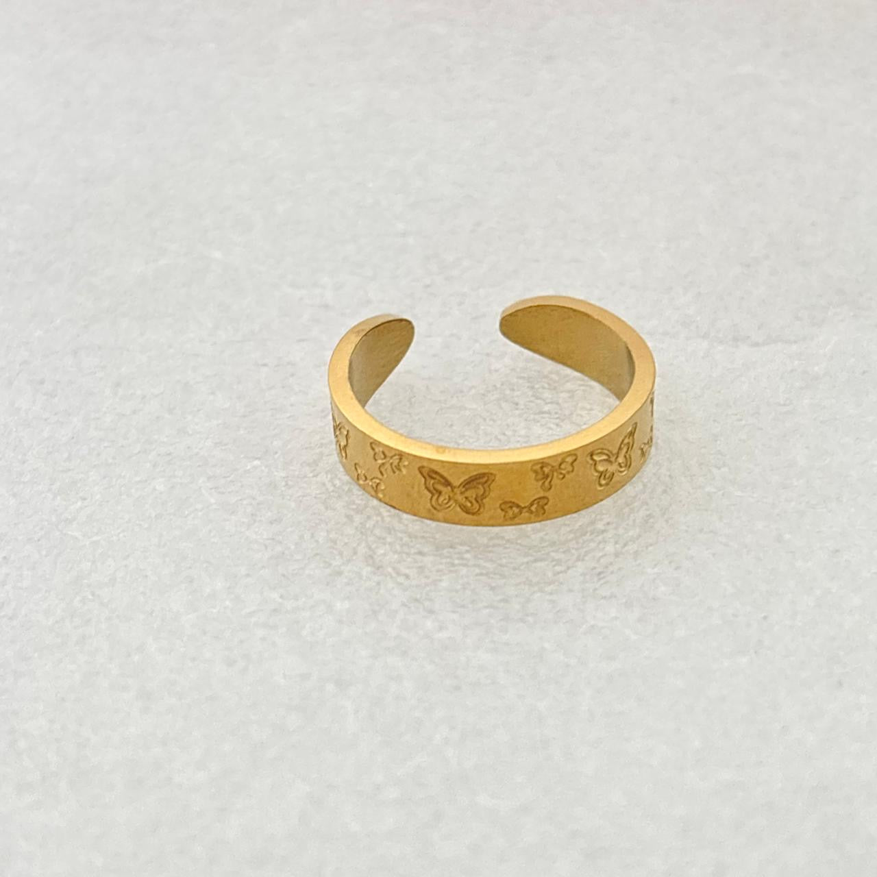 Flutter & Bows Engraved Band Ring
