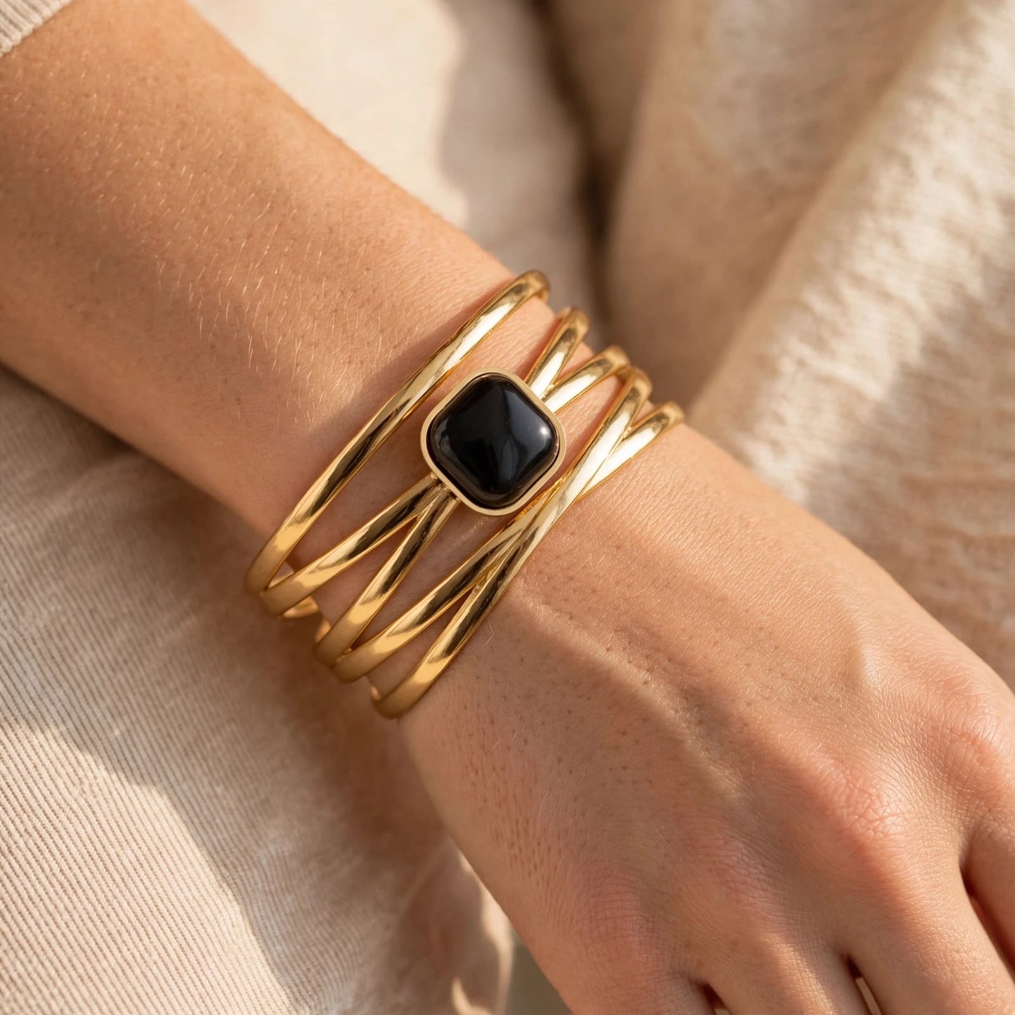 Noir Swirl Cuff