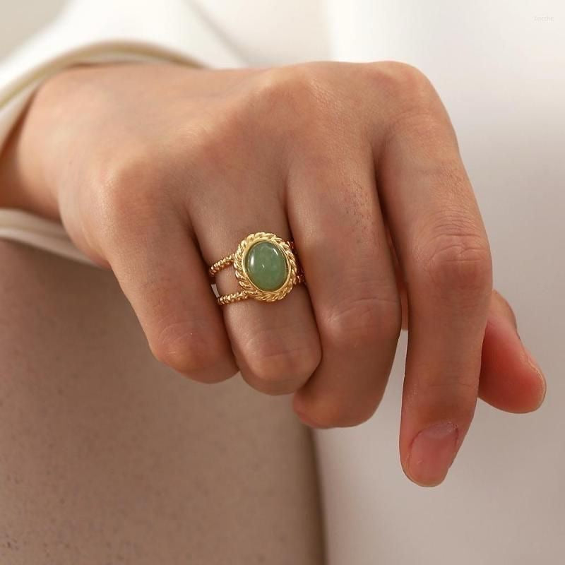 Jade Ring -18K