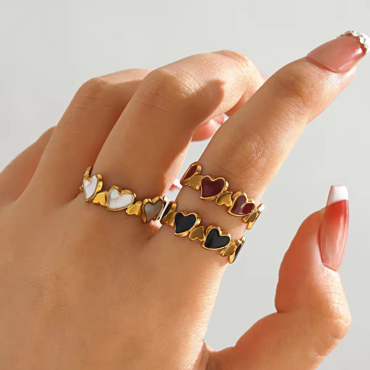 Heart Delight Ring -White