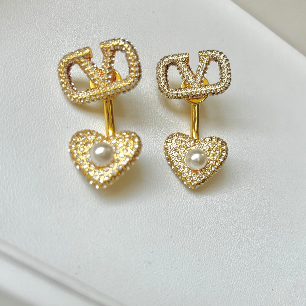 V-Swarovski Crystal Heart Studs -22K | Two Ways