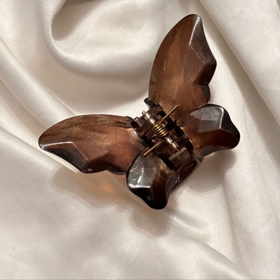 Auburn-Crystal Butterfly Claw Clip