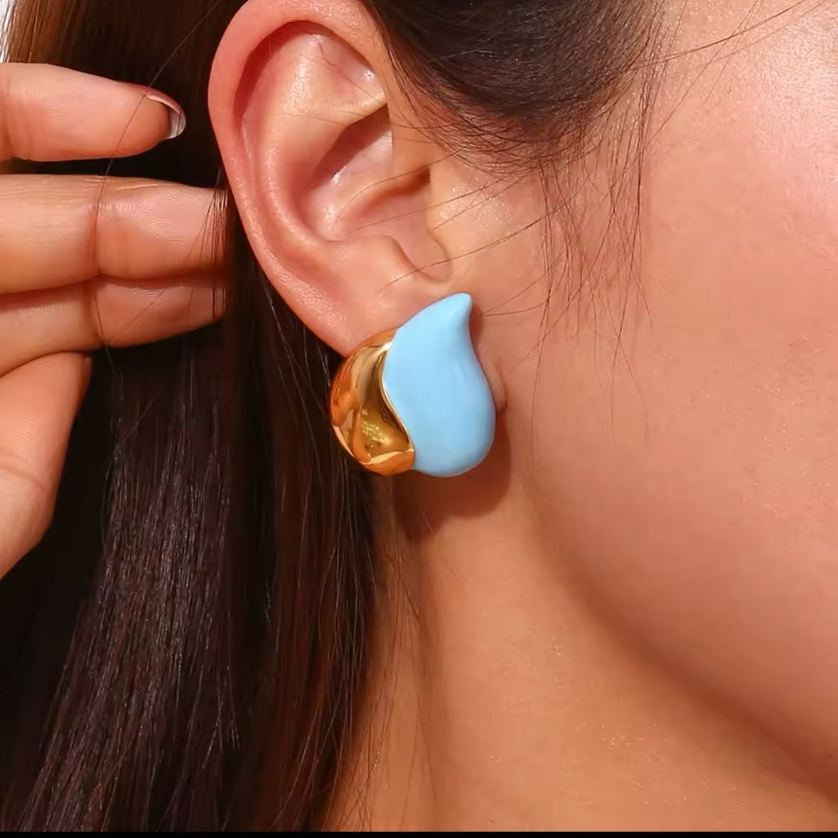 Shay Chic Blue Hoops