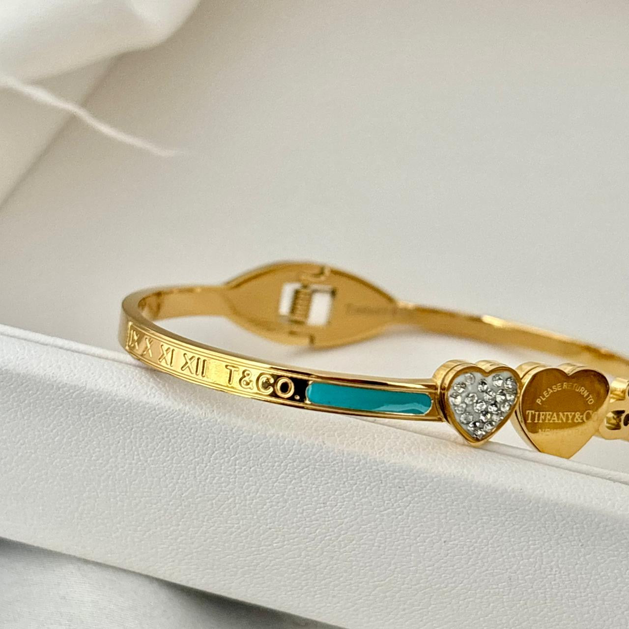 Turquoise Zircon Heart Roman Bracelet