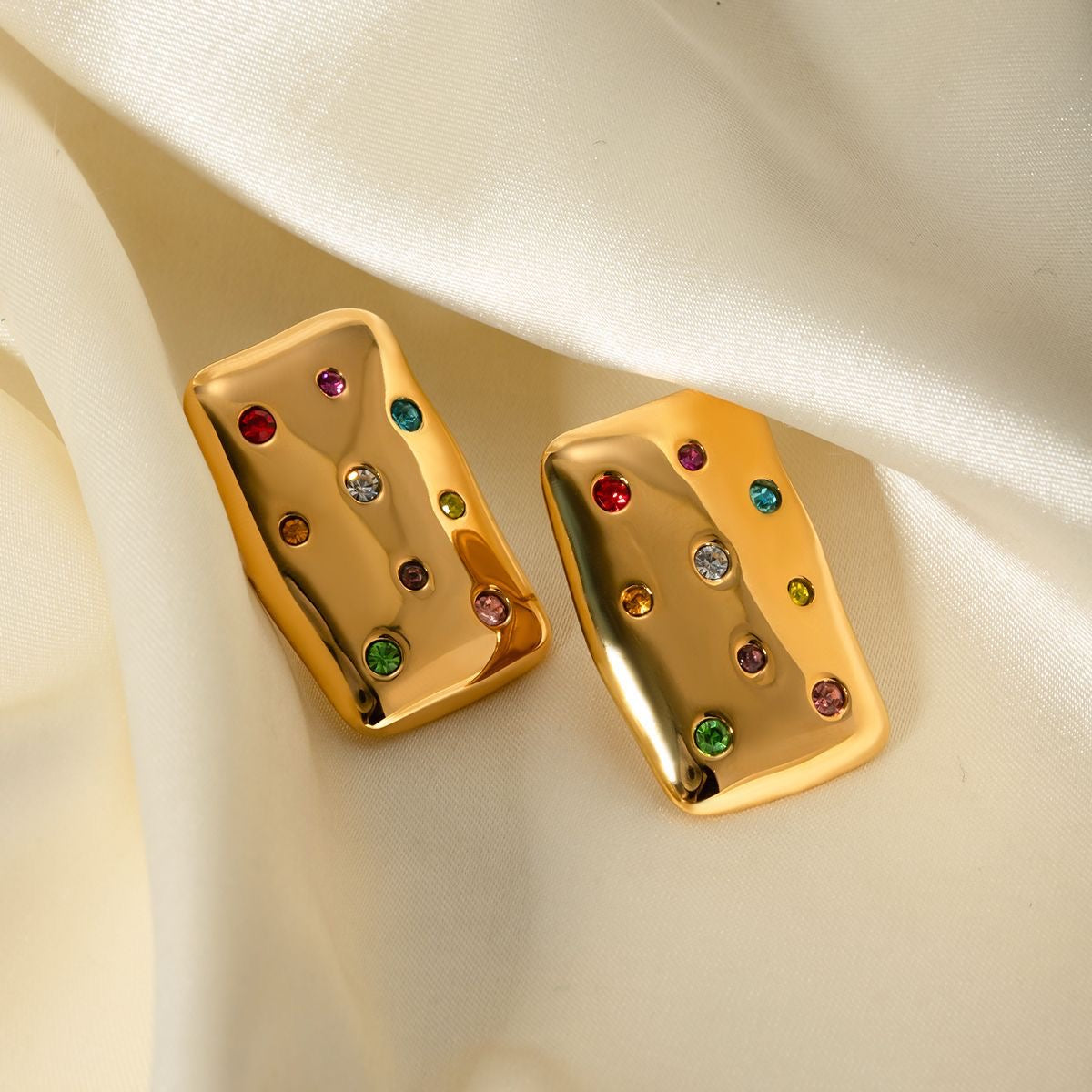 Multi Dontella Studs