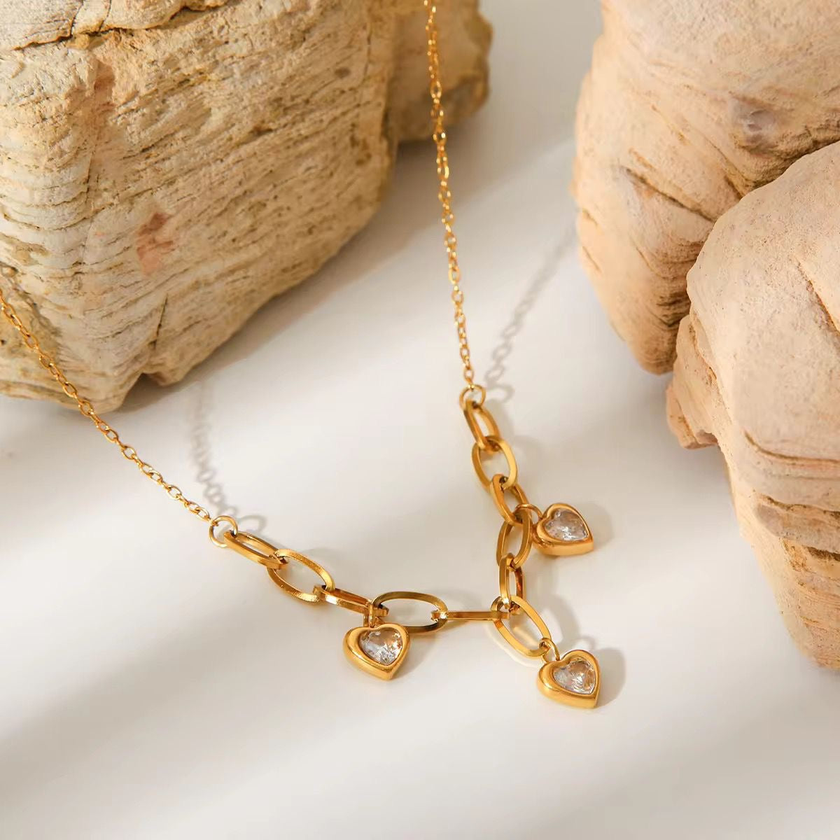 Dainty Heart Charm Necklace