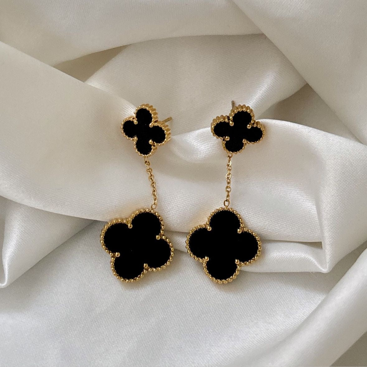 VC Black Drop Studs -18K