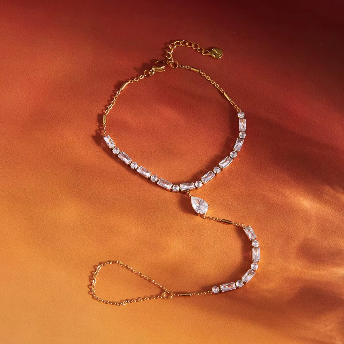 La Jewel Lace Hand Chain