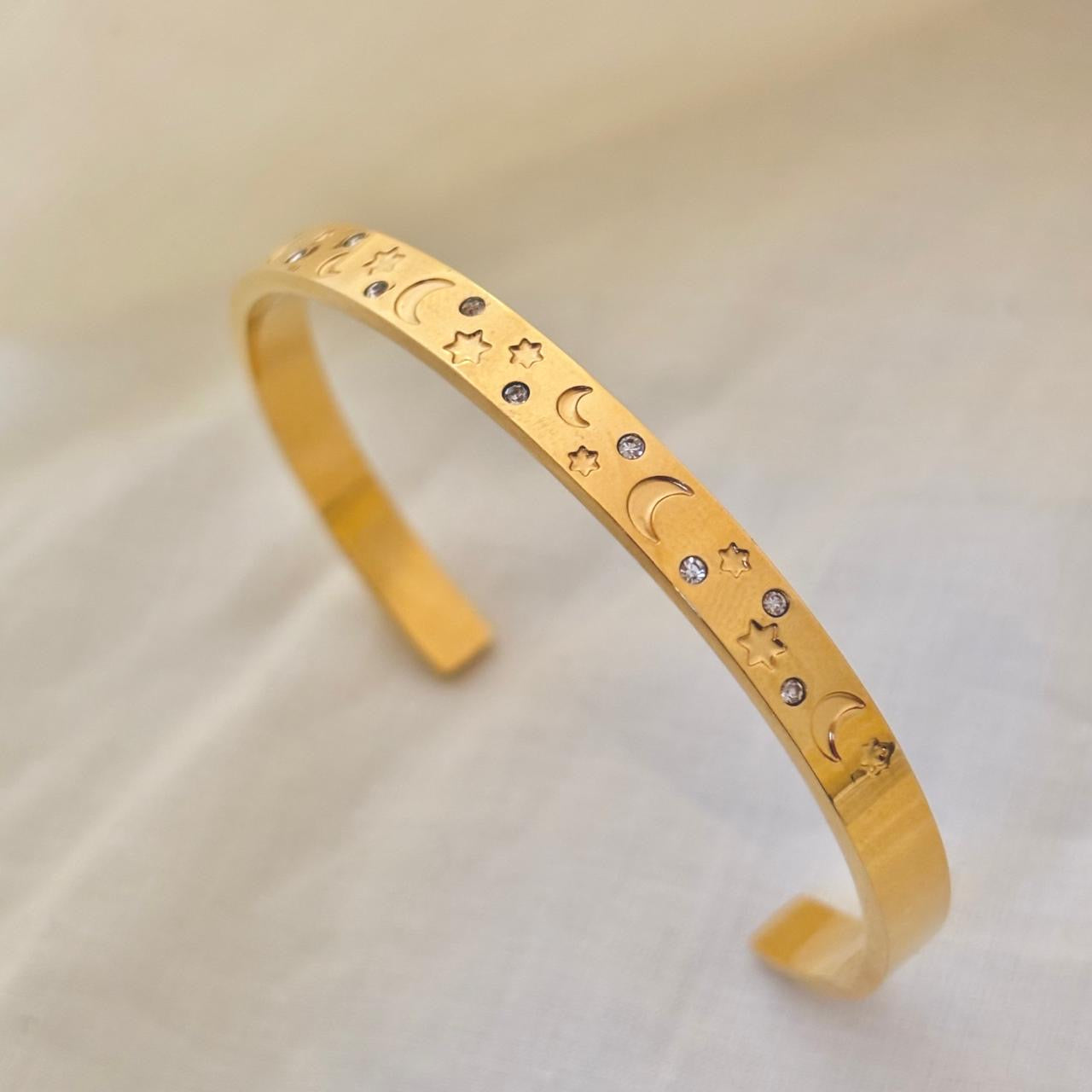 LUX Lunave Cuff
