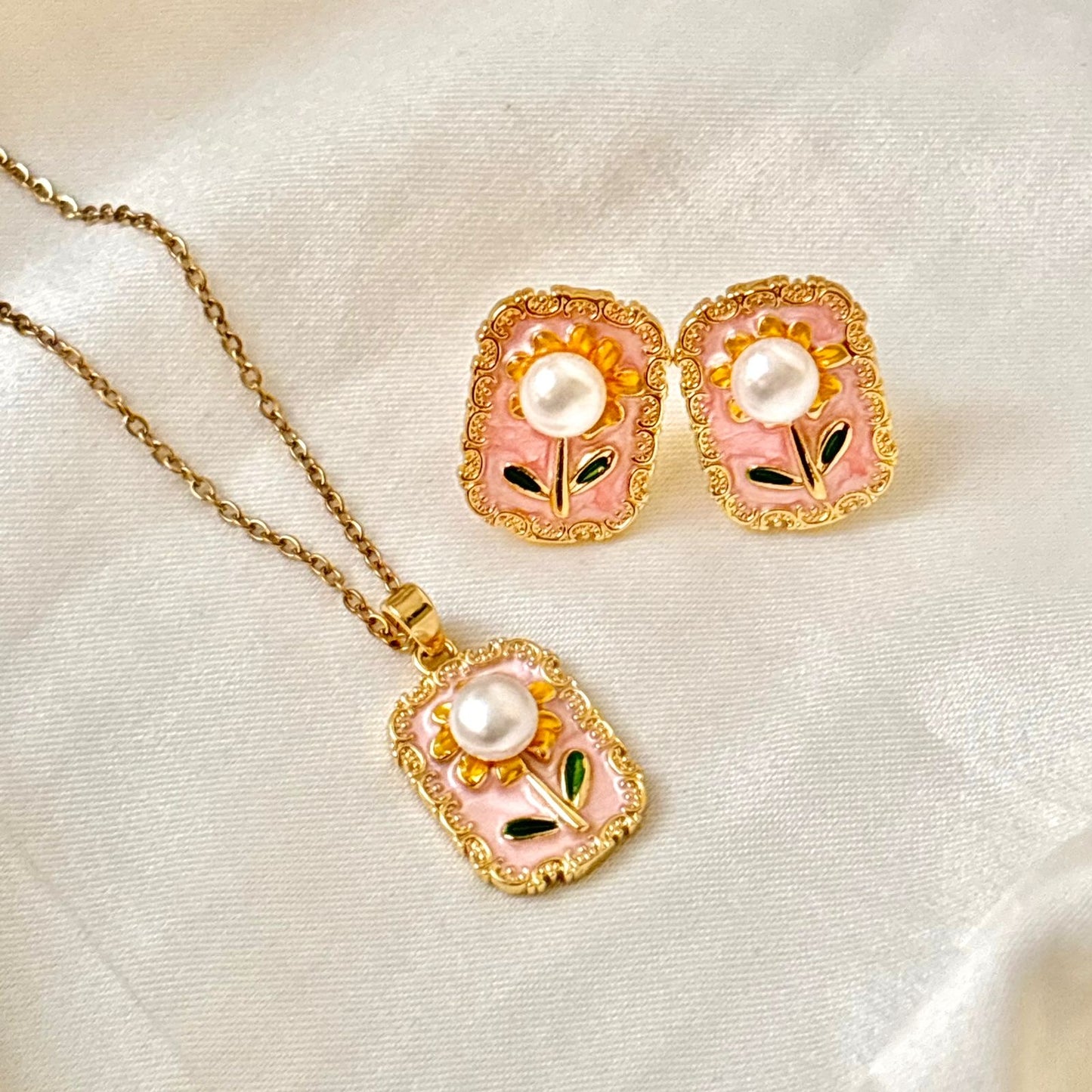 Blushing Bloom Flora Set -Hand Painted
