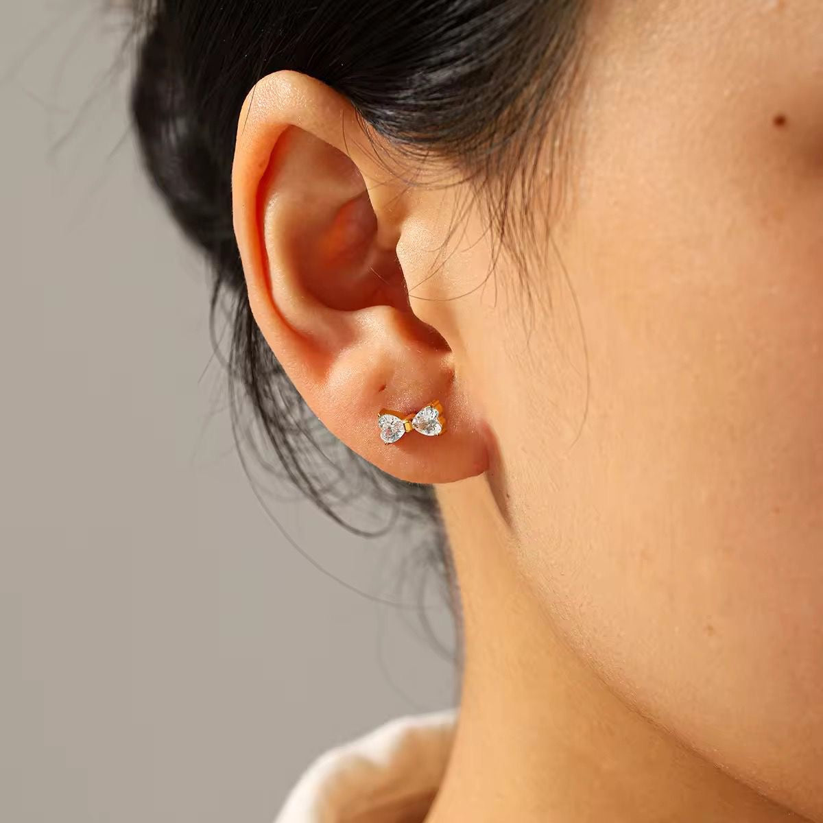 Dainty Crsytal Bow Studs