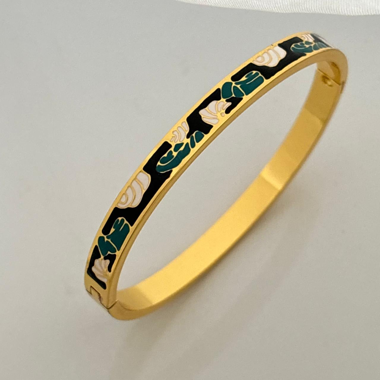 Florentine Bangle Bracelet