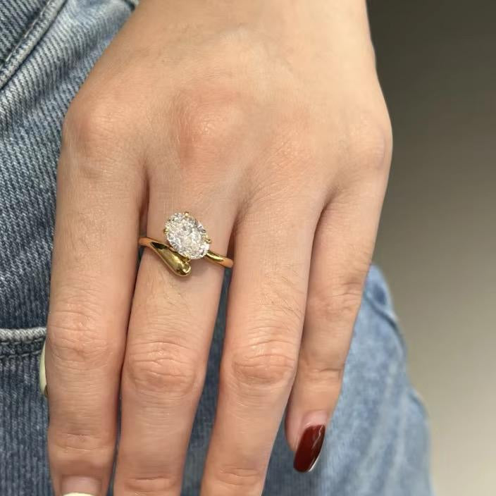 LUX Drop Ring