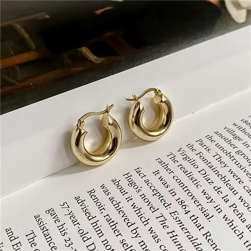 Lysa Gold Hoops -18K