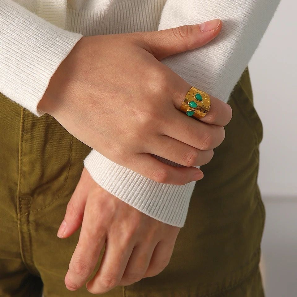 Juniper Statement Ring