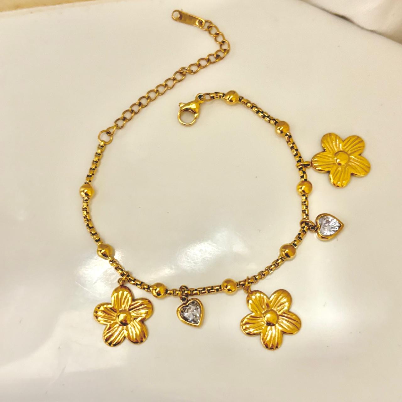 Flora Heart Cz Charm Bracelet