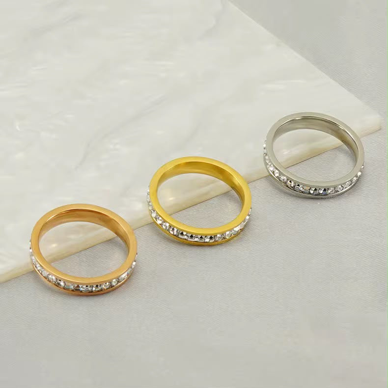 Glitz Band Ring