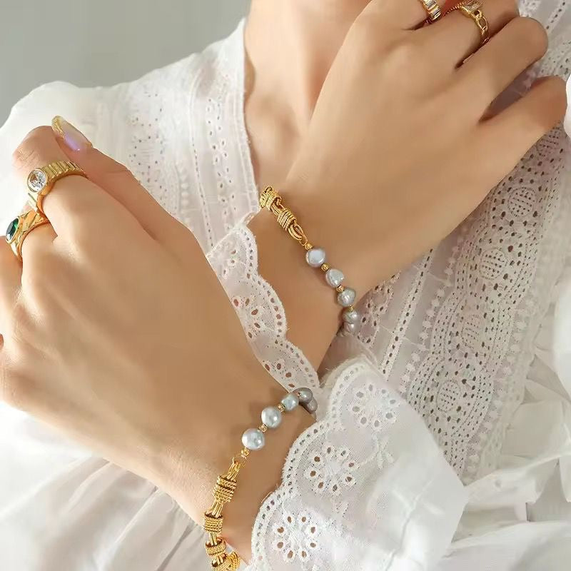 Fresh Water Baroque Pearl Bracelet