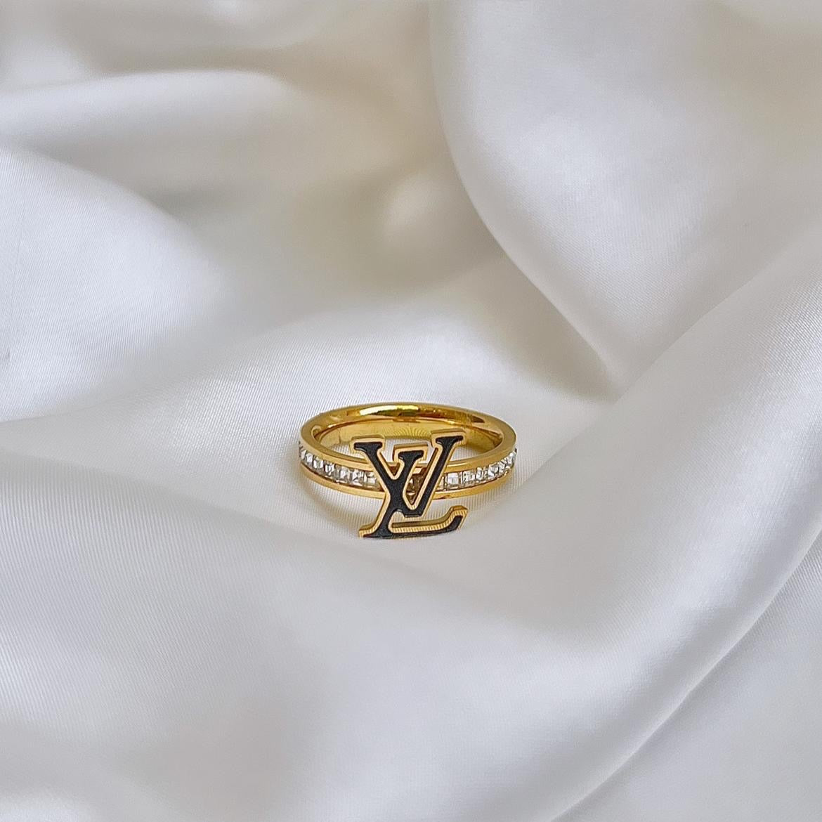 Lv Diamanté Ring -18K