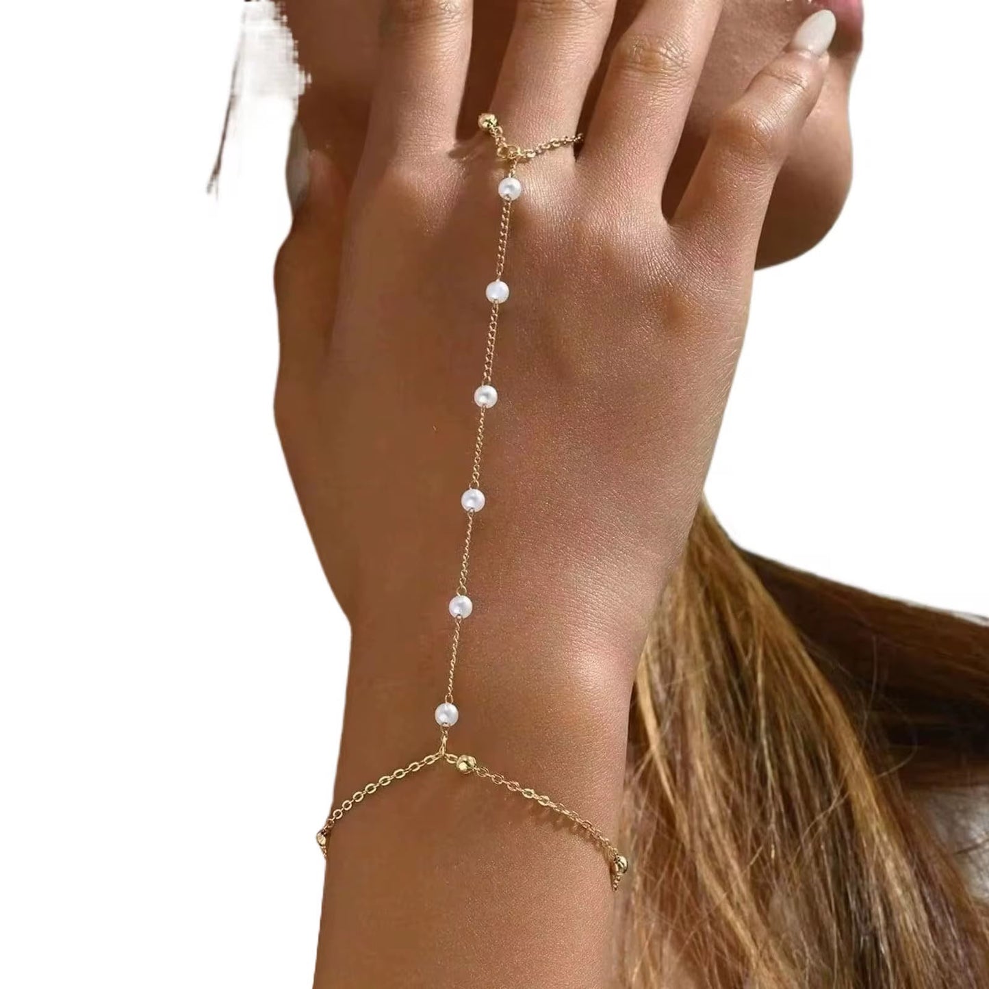 Perola Hand Chain