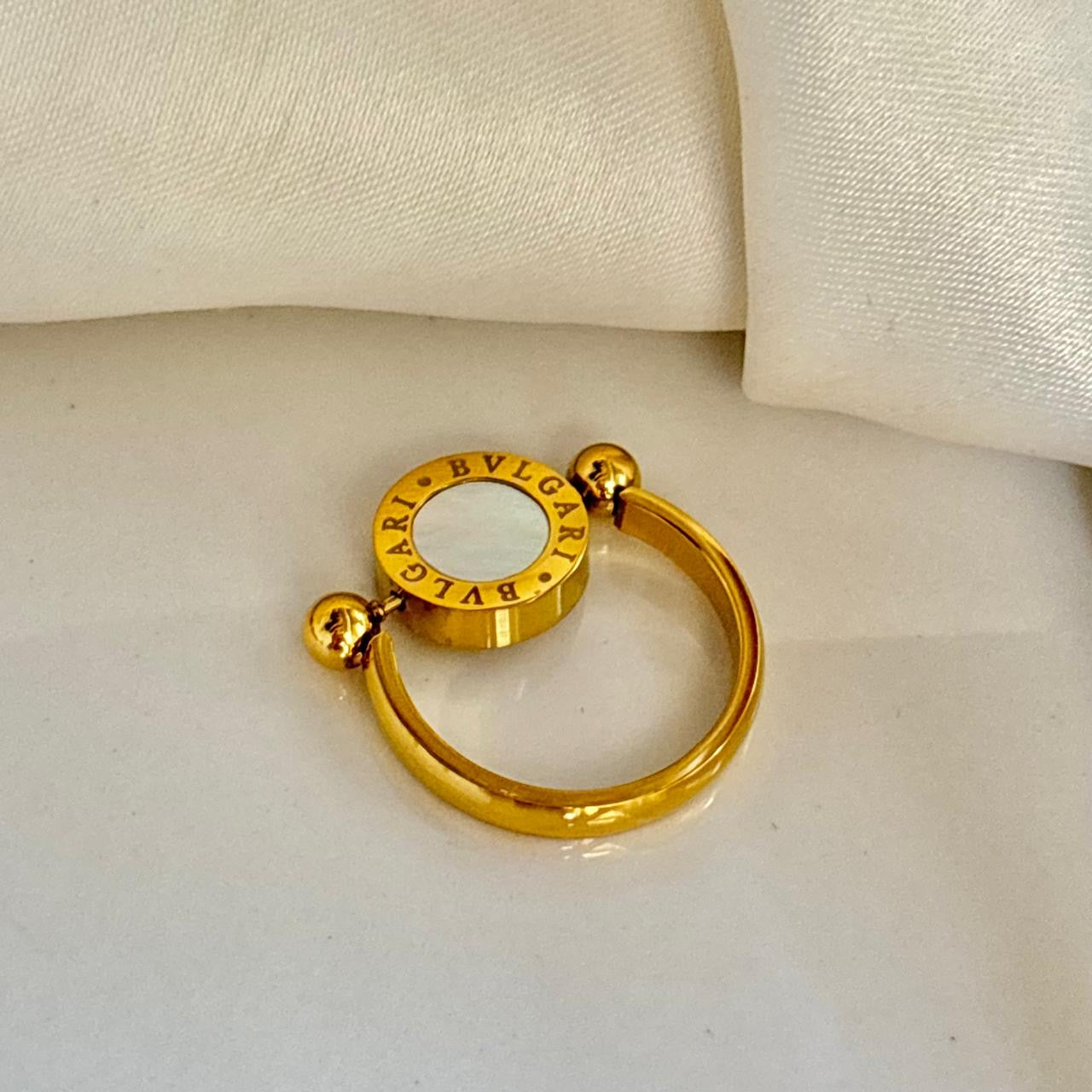 White X Black Flip Coin Ring -18K