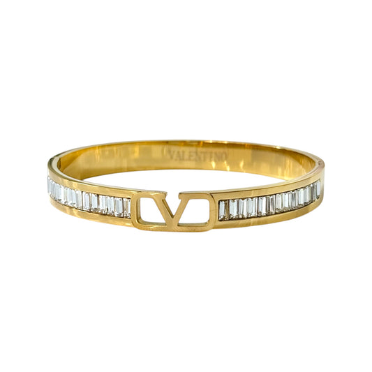 Luxe Baguette V Bracelet