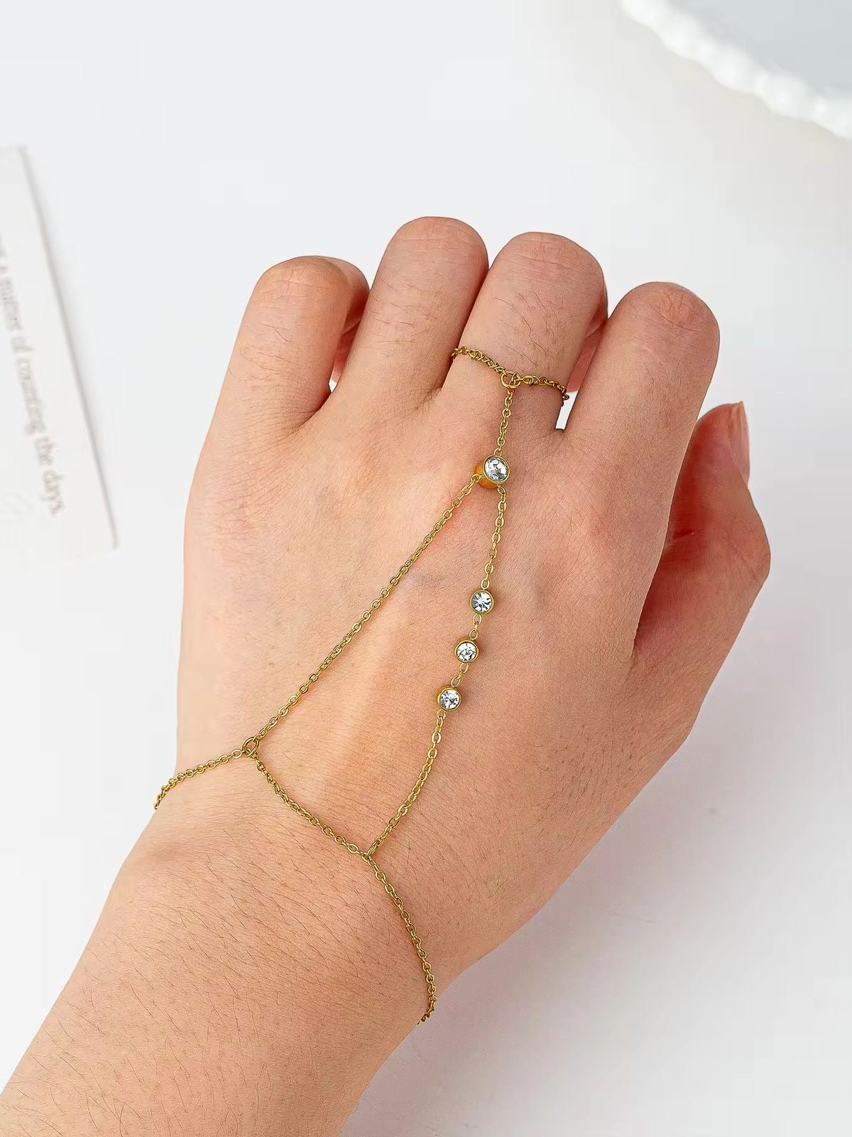 Glitz Glow Hand Chain