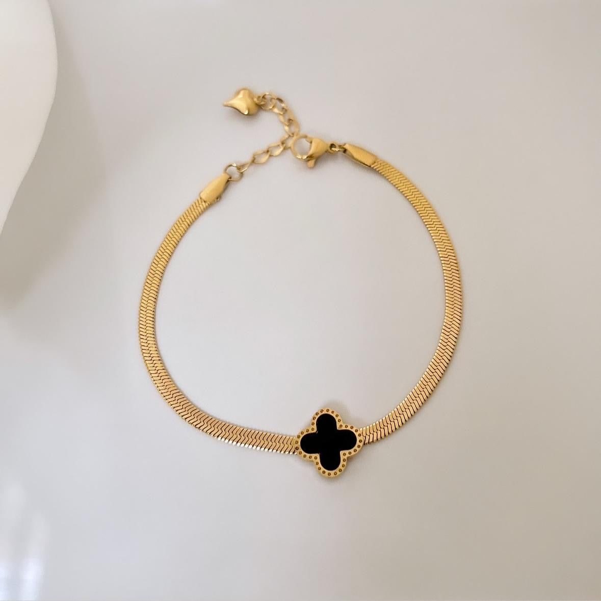 Clover Sleek Herringbone Bracelet -18K