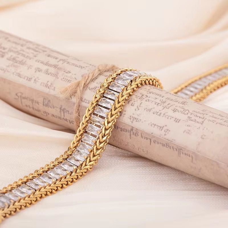 Glaciar Gilded Baguette Bracelet
