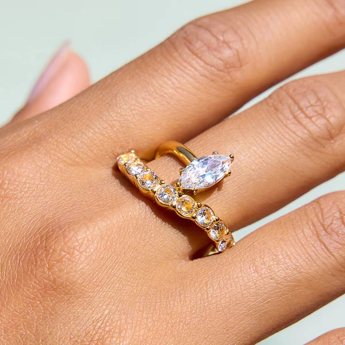 De Elegance Marquise Ring